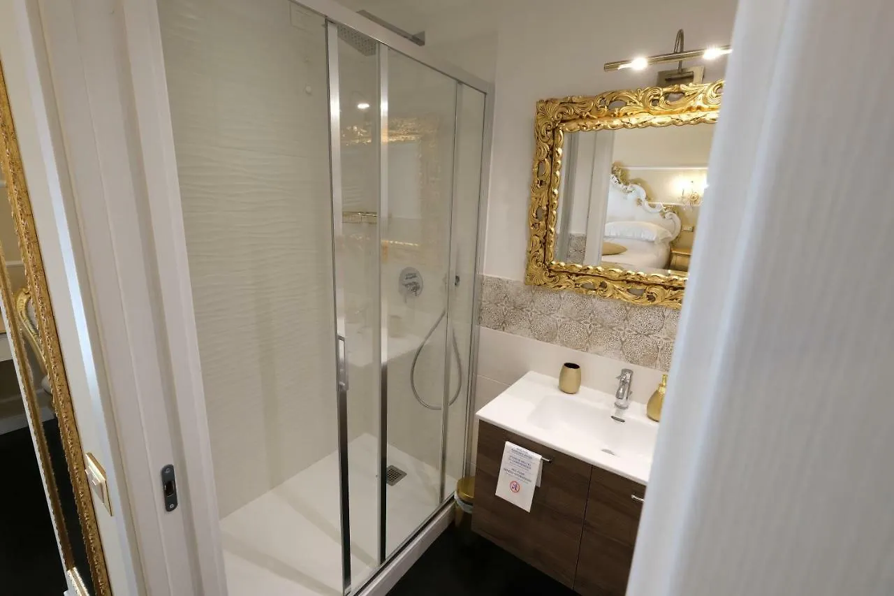 ** Oda ve Kahvaltı B&B Kingsman Floransa İtalya